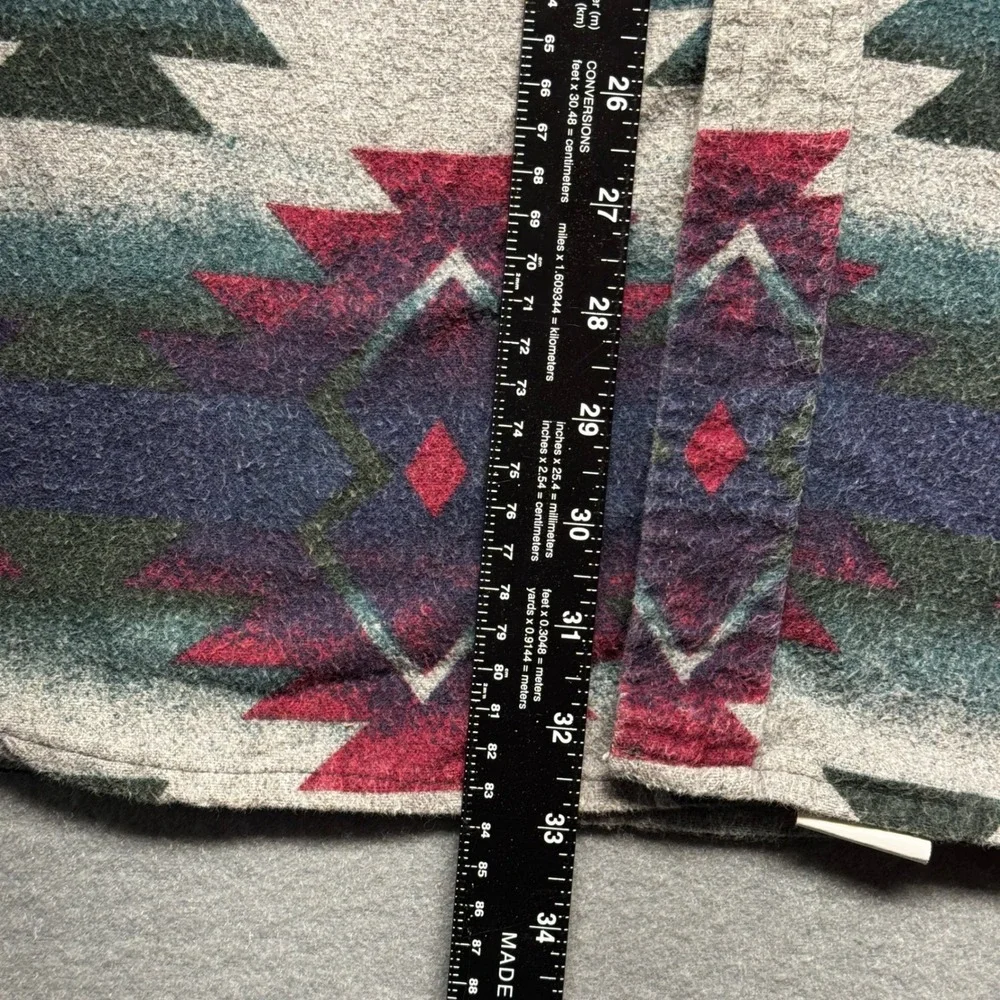 Cabelas Vintage Aztec Flannel Shirt Mens 2XL Tall Southwestern Made in USA 8235 - Picture 5 of 9